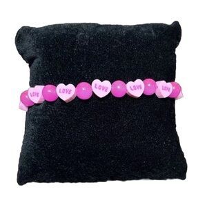 NWT Valentine’s candy Heart Beaded Bracelet Handmade